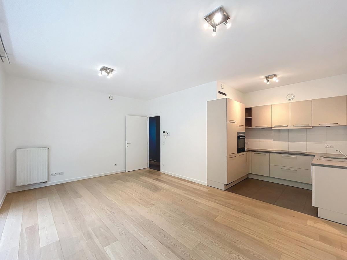 Marcel Thirry : Bel appartement 3 chambres + terrasse