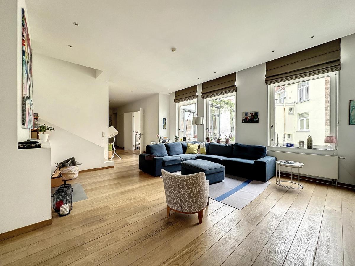 Haut de Saint-Gilles : Superbe duplex penthouse + terrasse