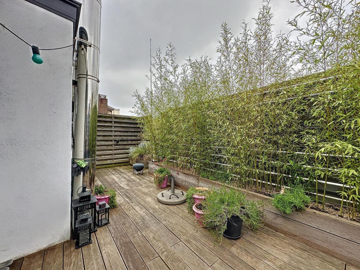 Haut de Saint-Gilles : Superbe duplex penthouse + terrasse