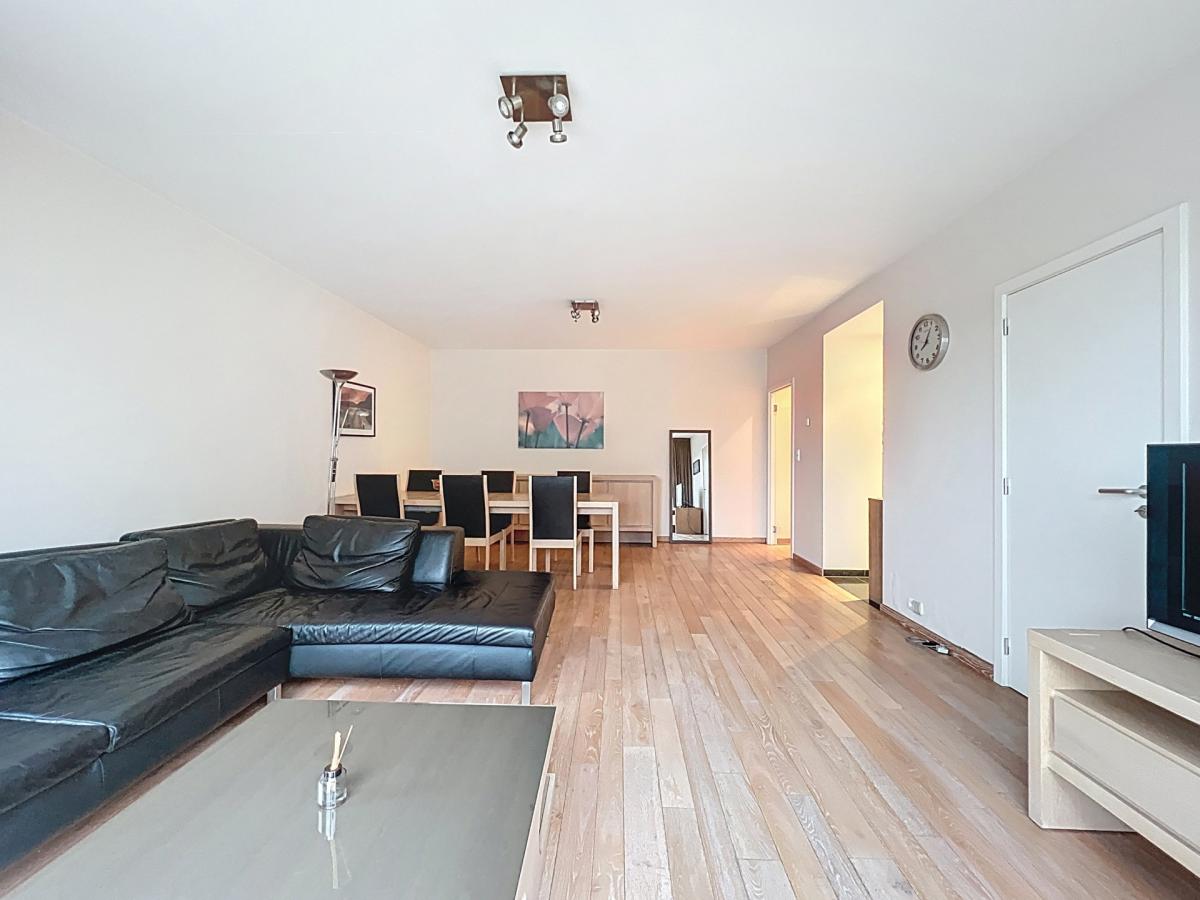 Quartier Européen : Bel appartement meublé + 2 terrasses