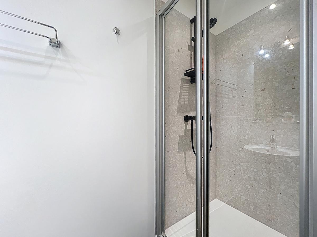Quartier Européen : Bel appartement meublé + 2 terrasses