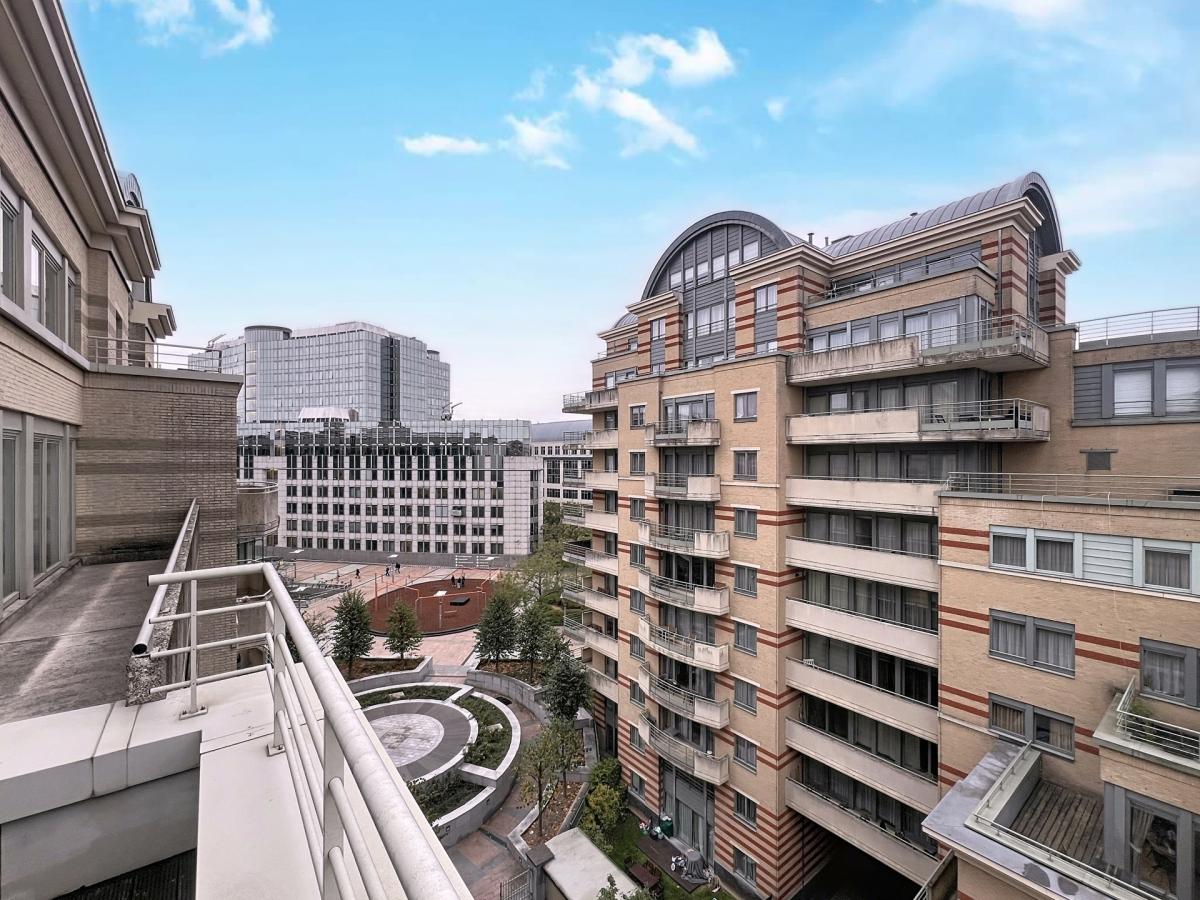 Quartier Européen : Bel appartement meublé + 2 terrasses