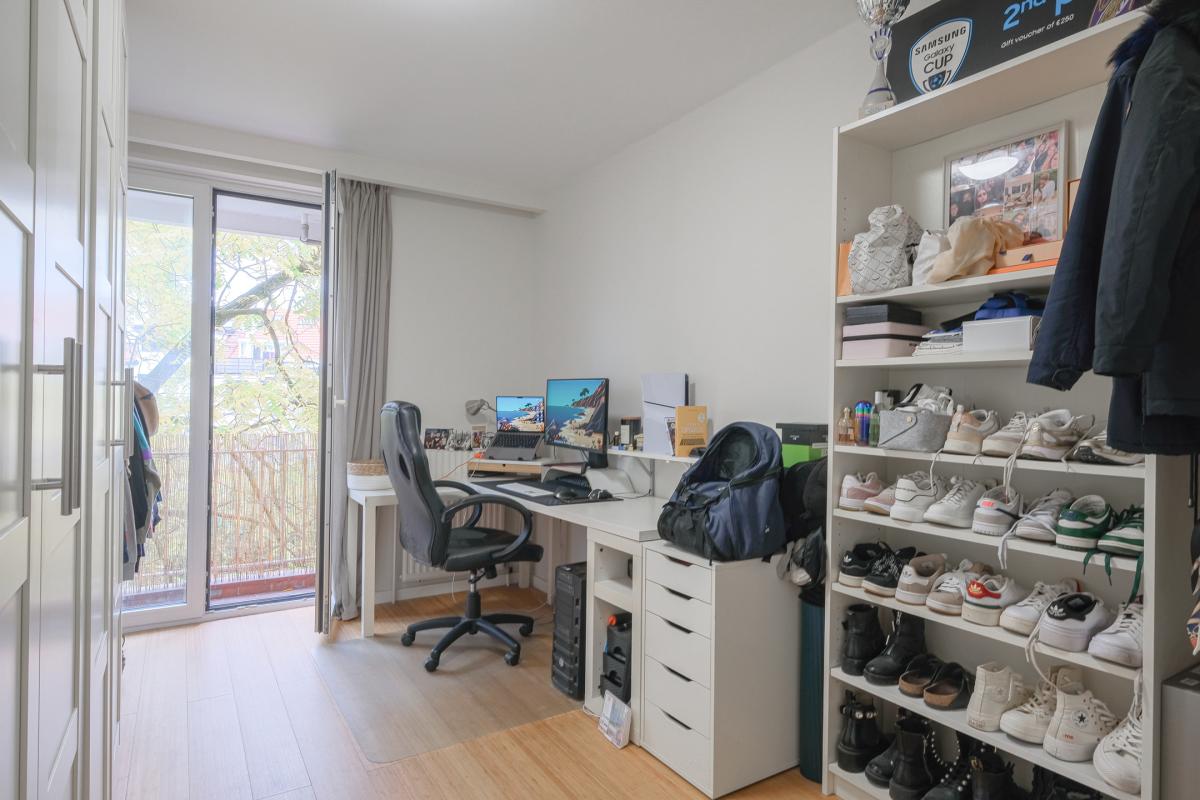 Quartier des Squares - Appartement rénové 2ch + balcon