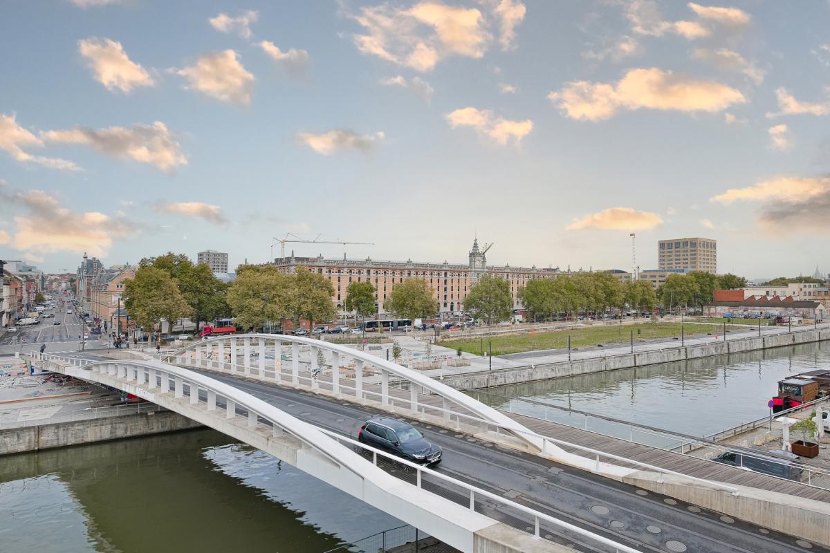 Centre/canal: appartement récent: terrasse 15 m², 2 parkings