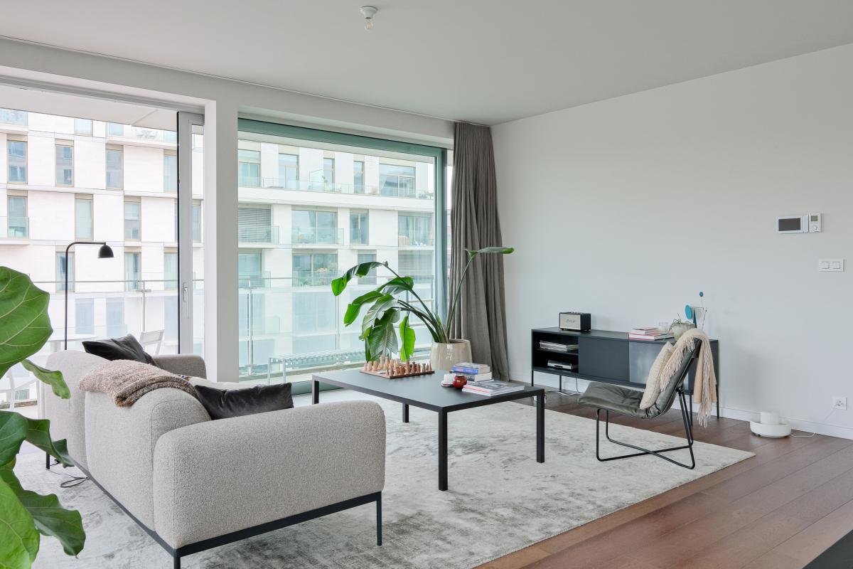 Centre/canal: appartement récent: terrasse 15 m², 2 parkings