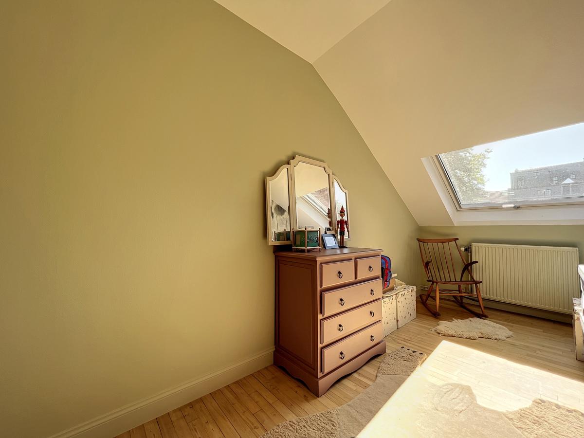 Place Brugmann : Somptueuse maison de Maître rénovée en 2022