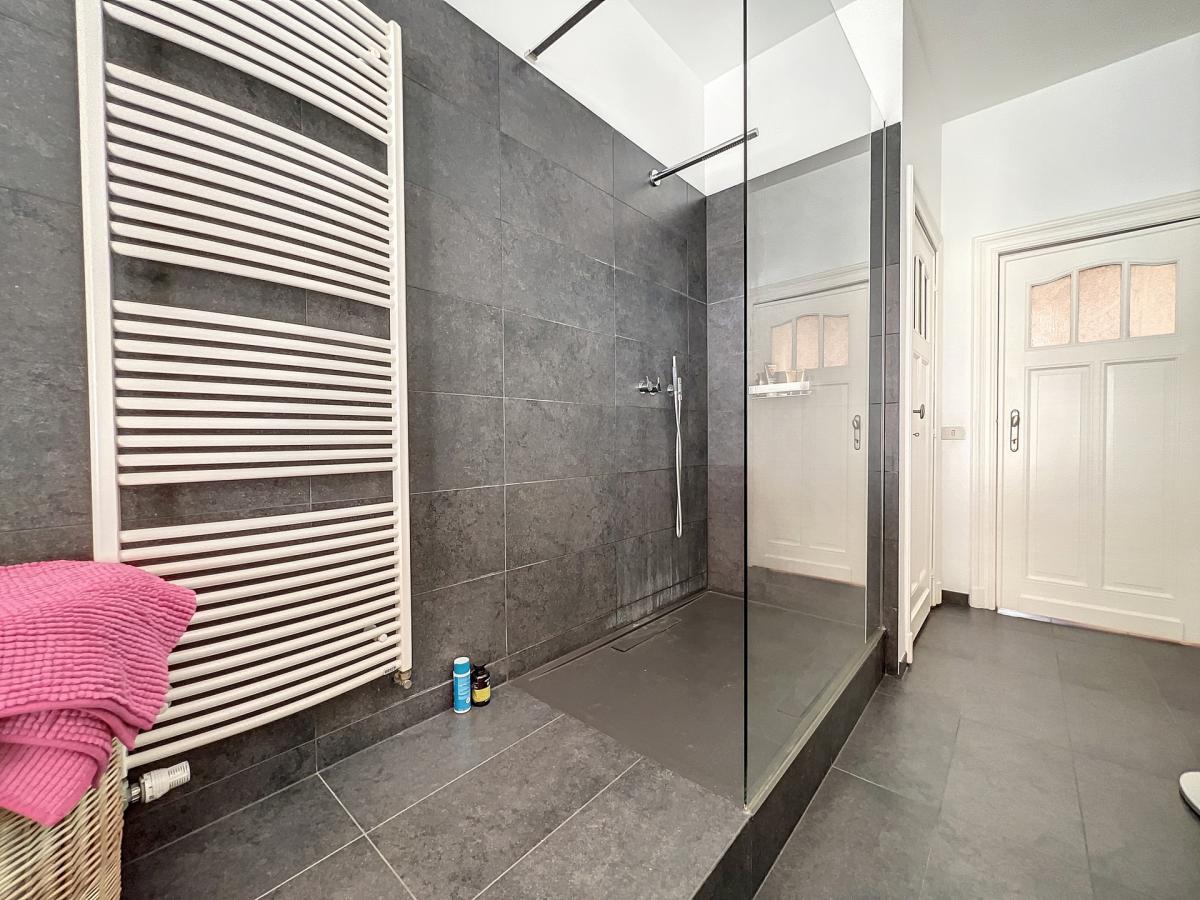 Place Brugmann : Somptueuse maison de Maître rénovée en 2022