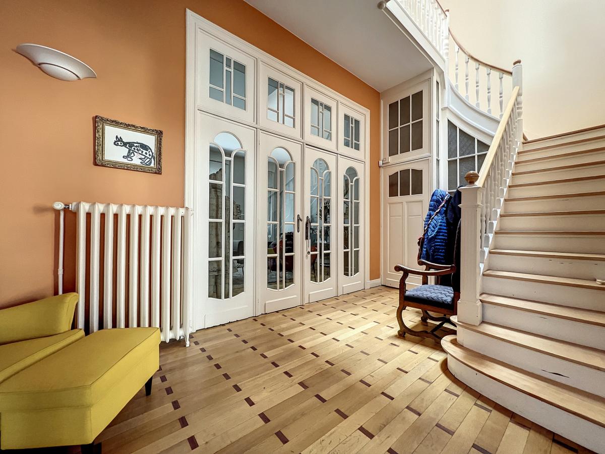 Place Brugmann : Somptueuse maison de Maître rénovée en 2022