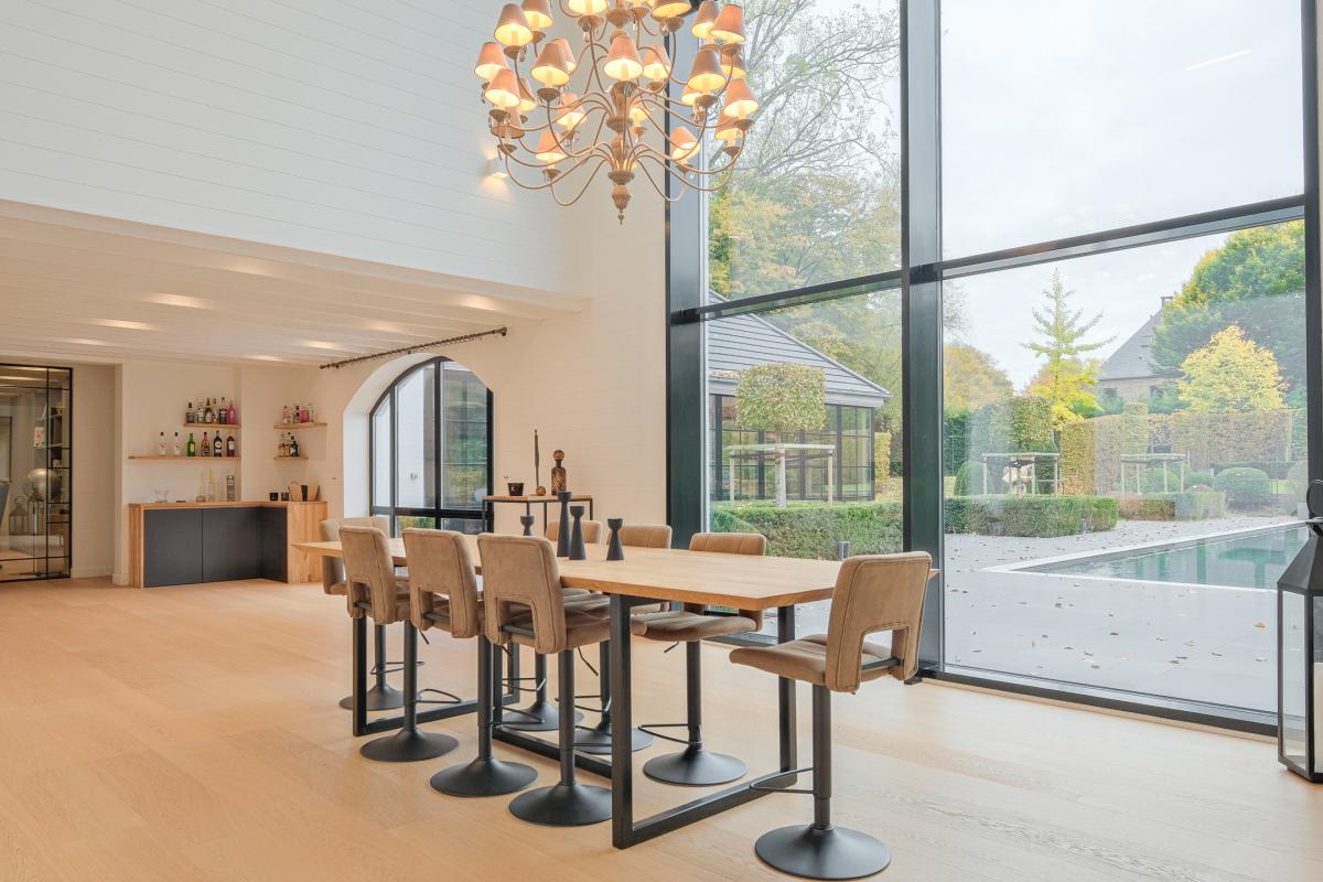 Sept Fontaines, superbe propriété contemporaine avec piscine