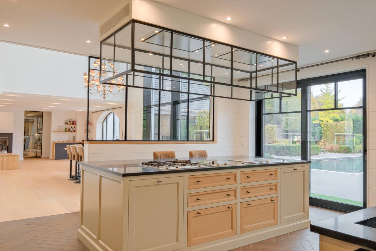 Sept Fontaines, superbe propriété contemporaine avec piscine