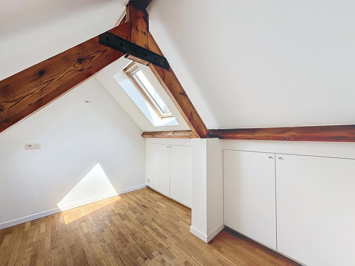 Saturne : Sublime villa avec vaste jardin + garage