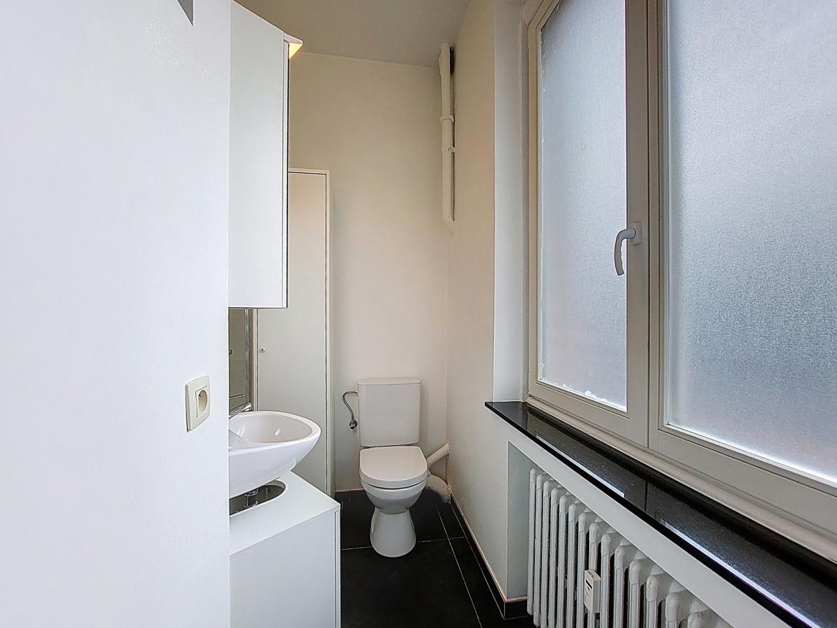 Lepoutre/Tenbosch : Charmant studio meublé