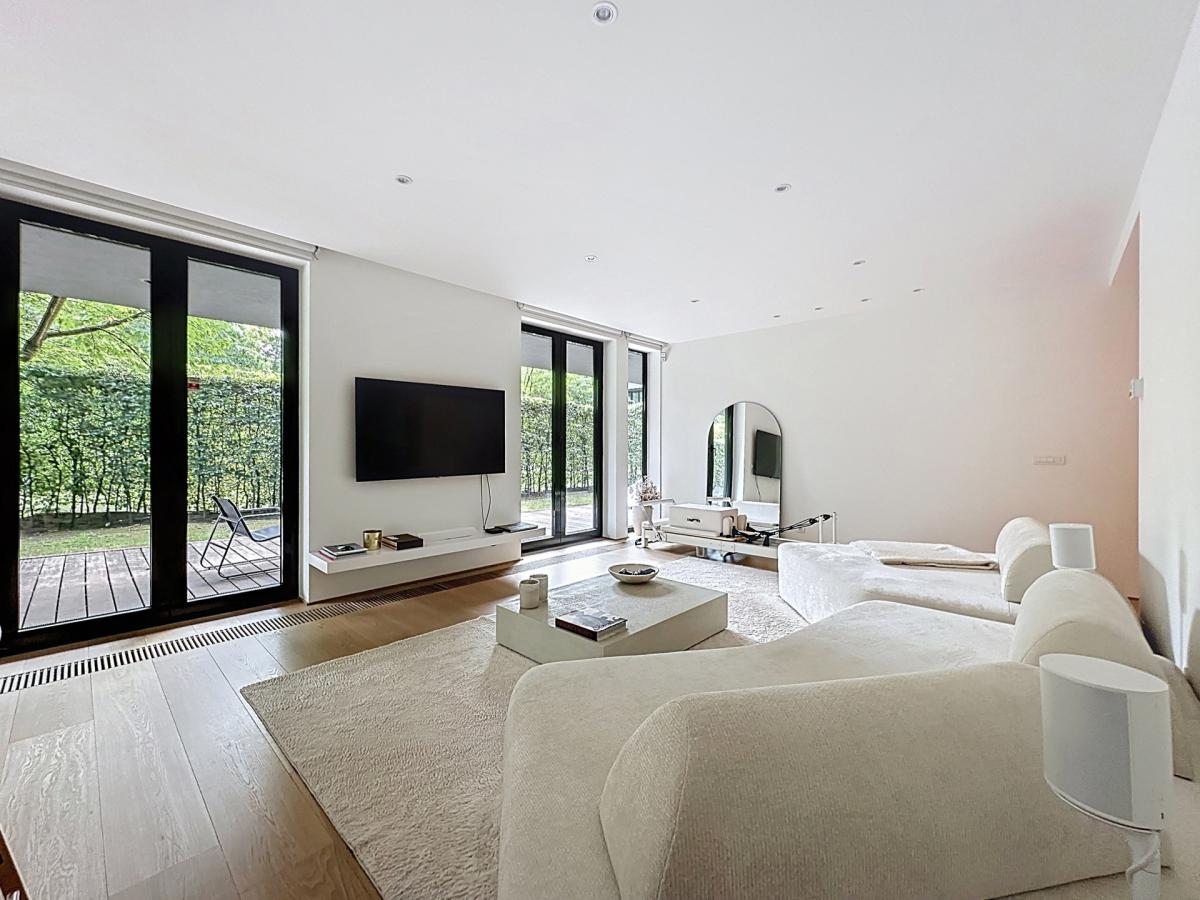 Parc Hamoir : Beau RDC avec jardin de 3 chambres + parking