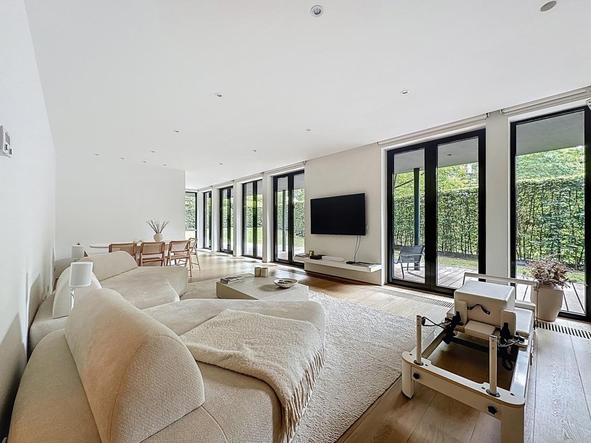 Parc Hamoir : Beau RDC avec jardin de 3 chambres + parking