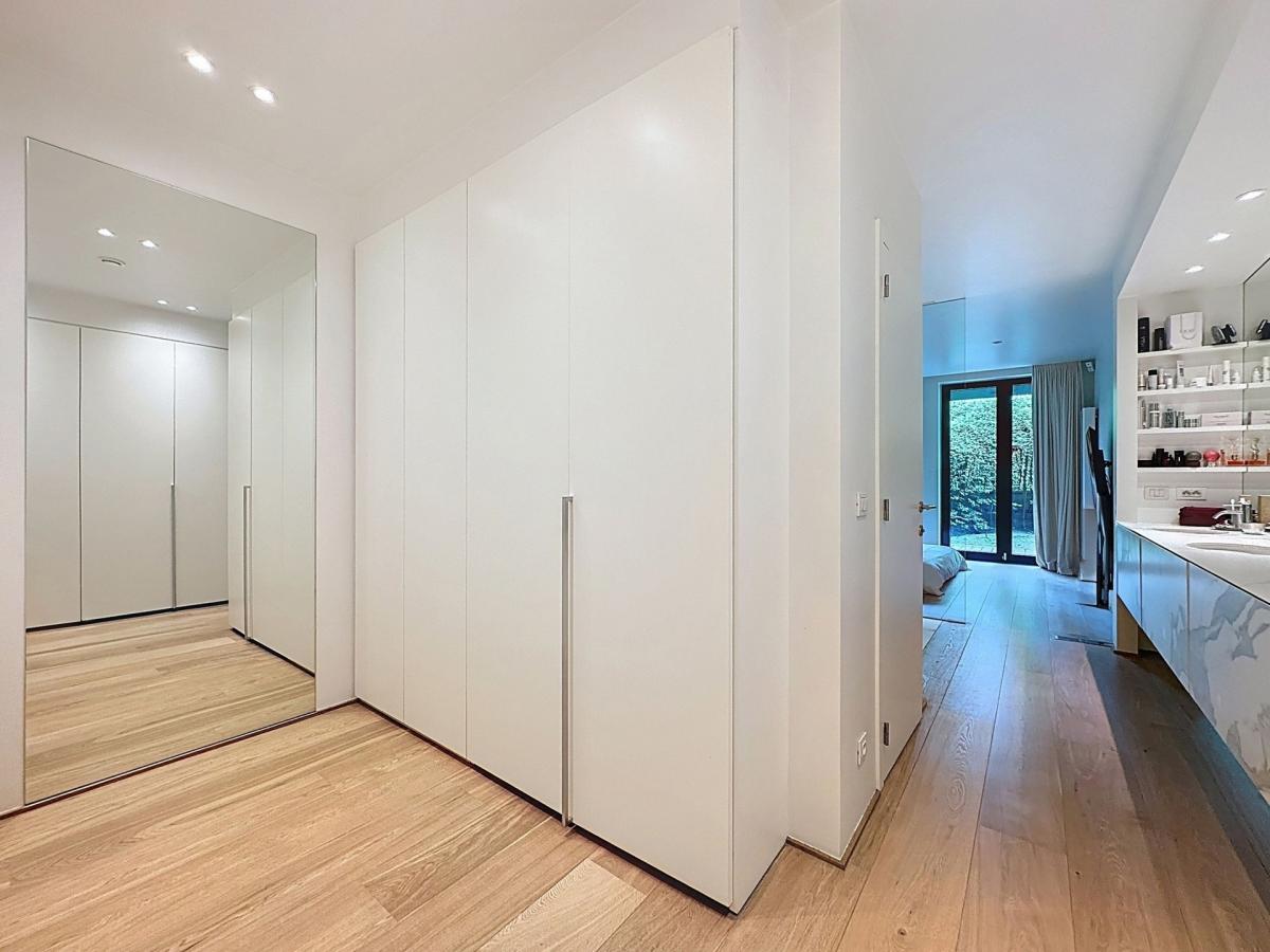 Parc Hamoir : Beau RDC avec jardin de 3 chambres + parking