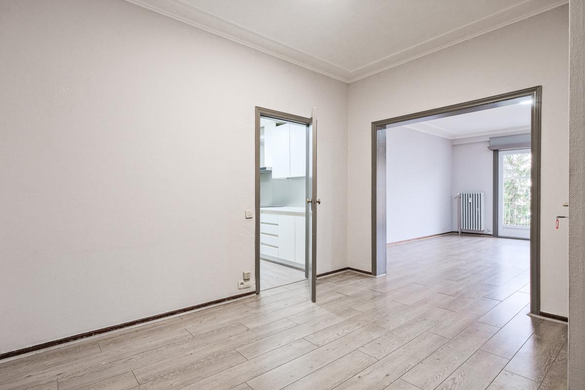 Churchill/ Bois de la Cambre : appartement 2 ch +terrasses 