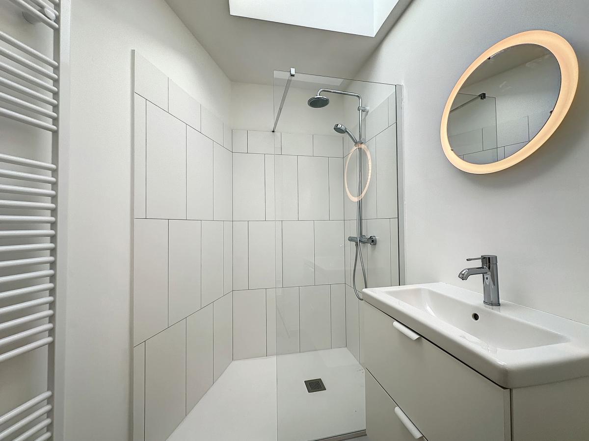 BOONDAEL : Superbe maison arrière neuve + terrasse + jardin