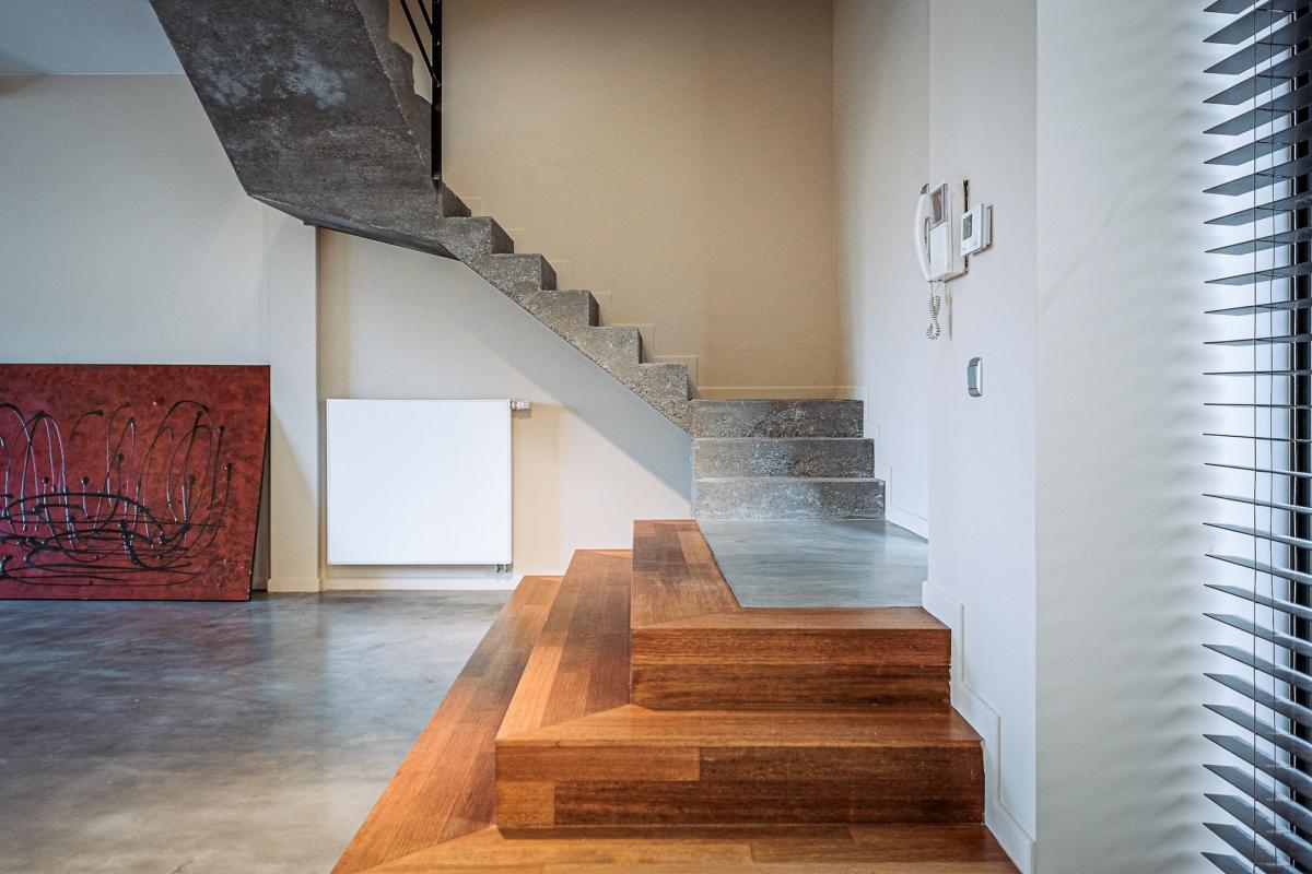 Lycée Français, magnifique loft de 220m² 3 ch et garage