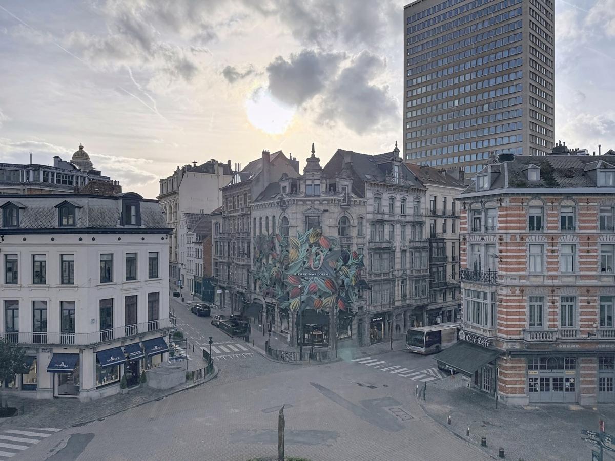 Sablon : Superbe appartement rénové, immeuble de caractère