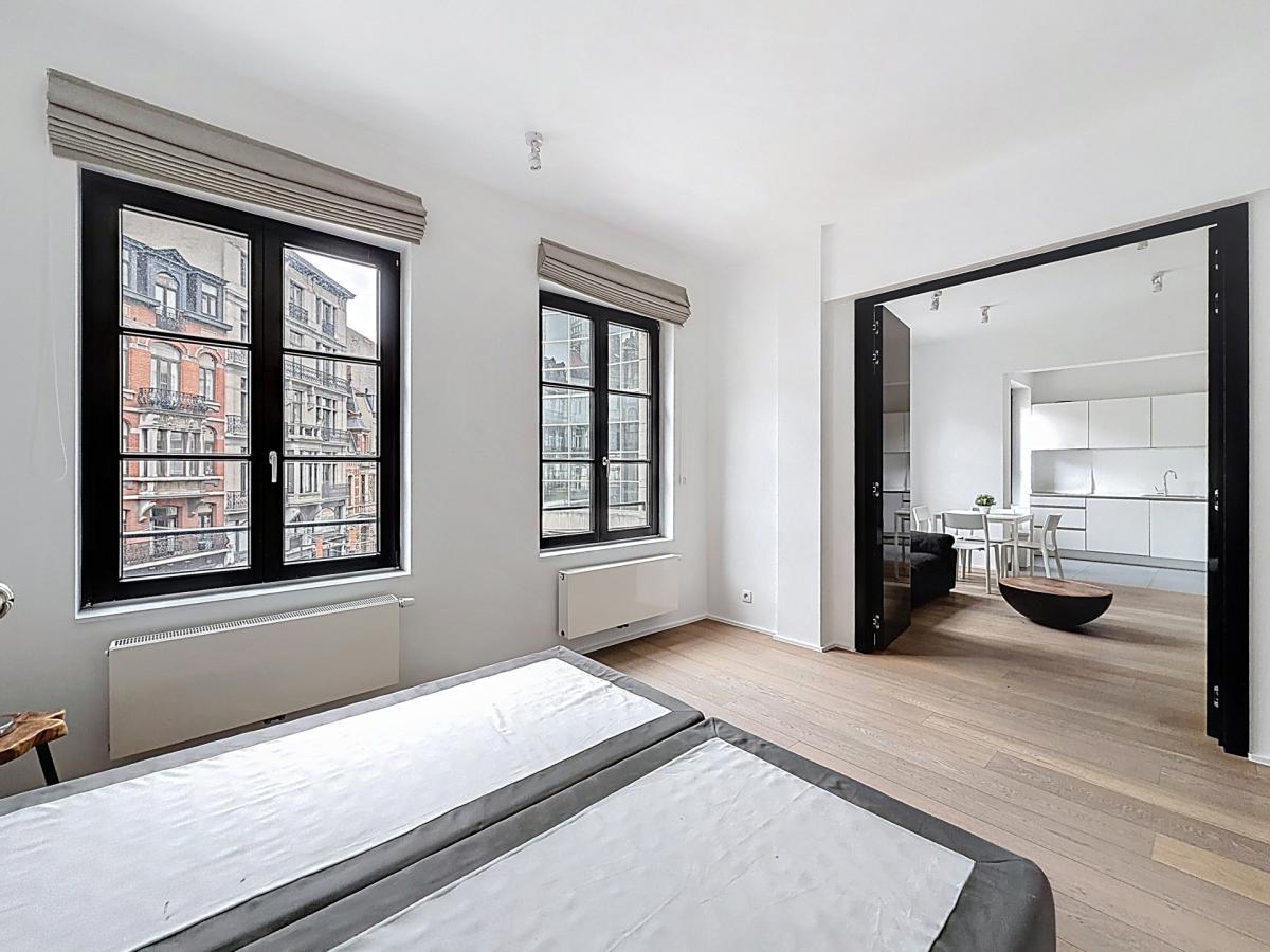 Sablon : Bel appartement 1 chambre remis à neuf et meublé