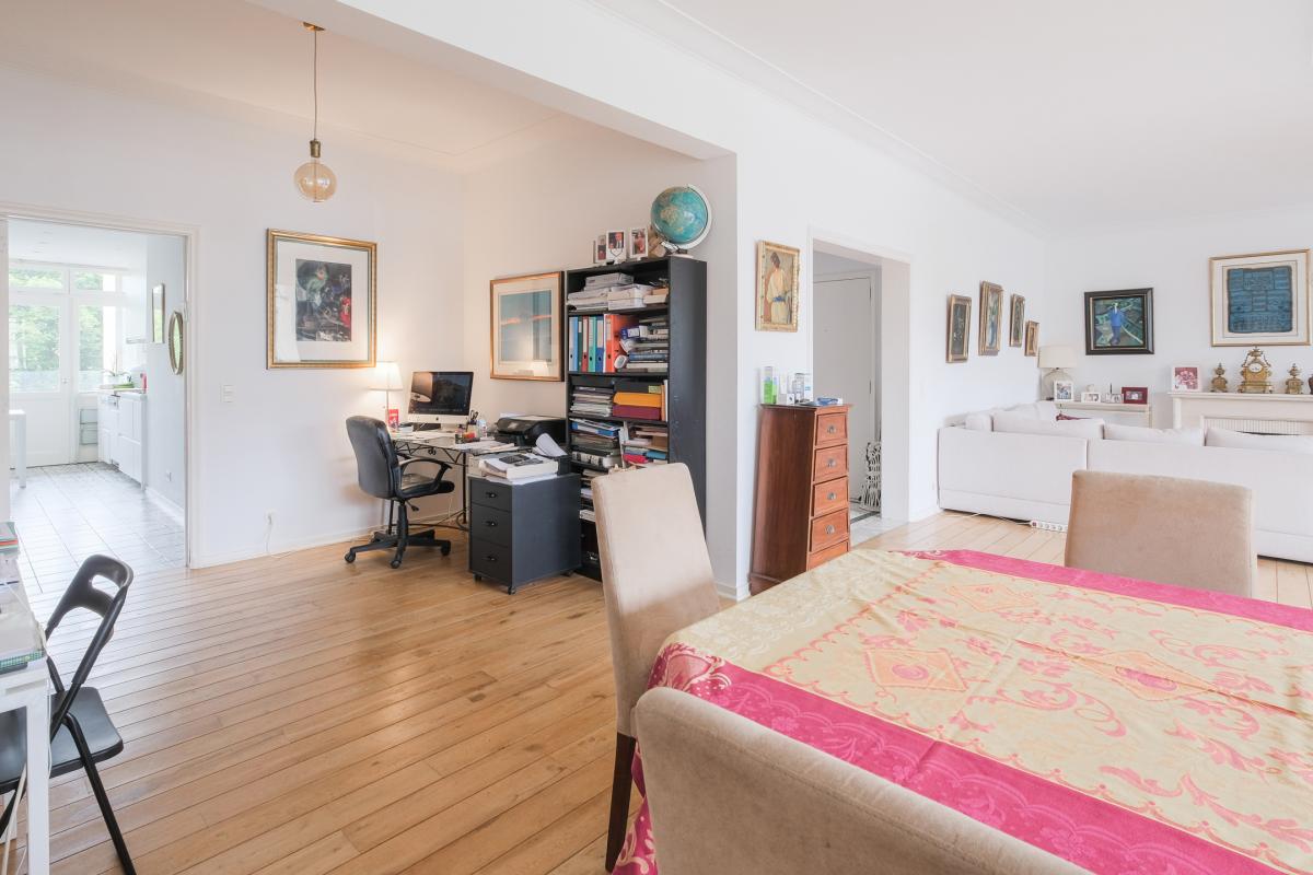 Cavell/ Churchill : Bel appartement 3 chambres + terrasse 