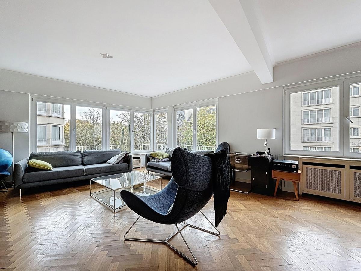 Molière : Bel appartement de standing 2 ch + bureau 