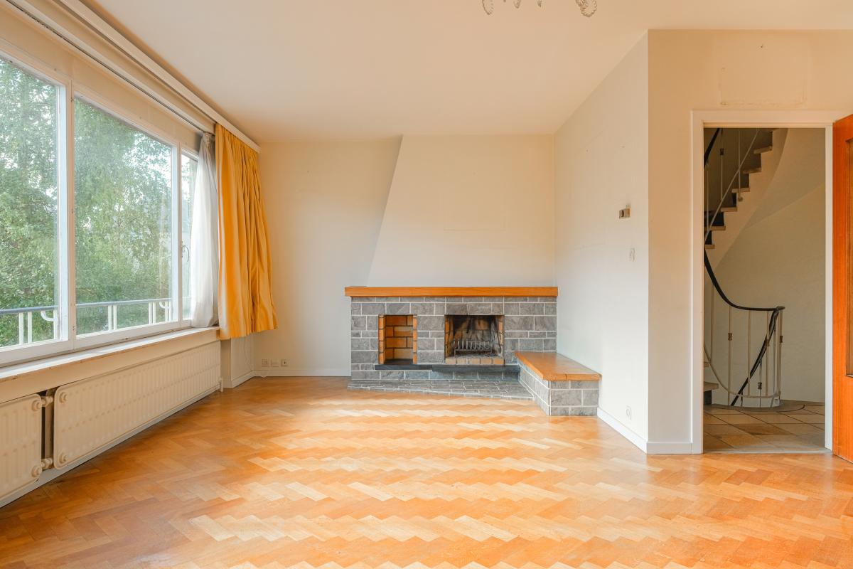 Chant d' Oiseau - Maison de ± 257 m² bruts avec jardin.