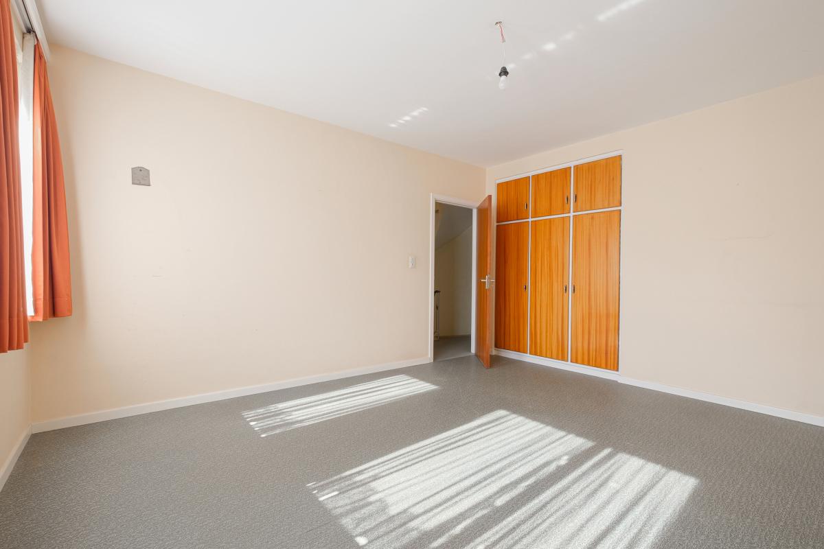 Chant d' Oiseau - Maison de ± 257 m² bruts avec jardin.