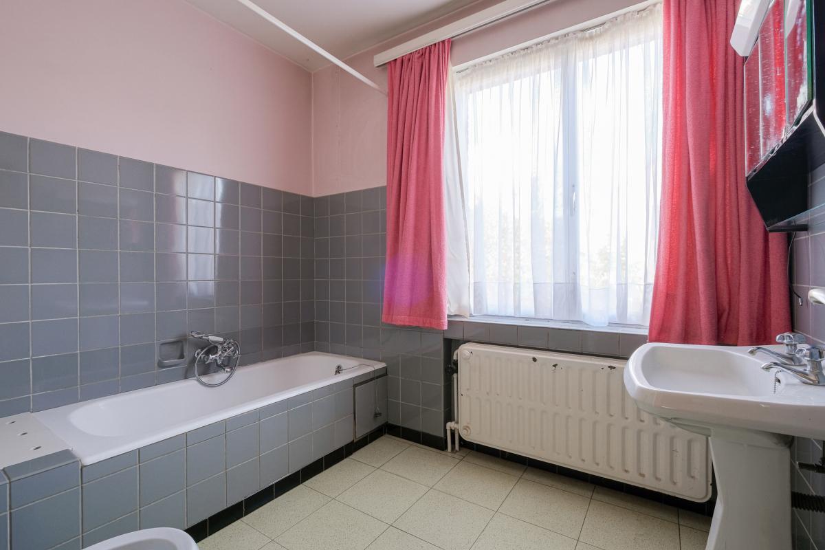 Chant d' Oiseau - Maison de ± 257 m² bruts avec jardin.