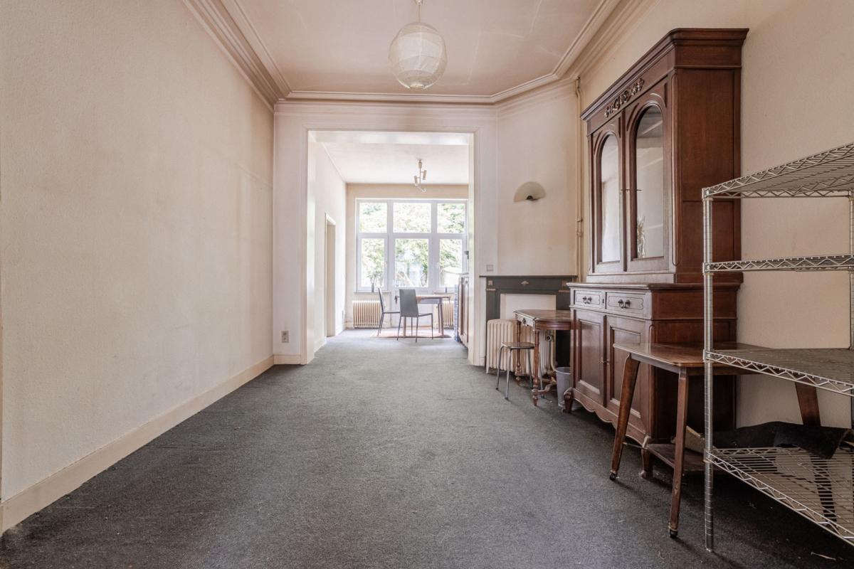 Merjay/Chatelain: maison à rénover 4 chbres - jardin