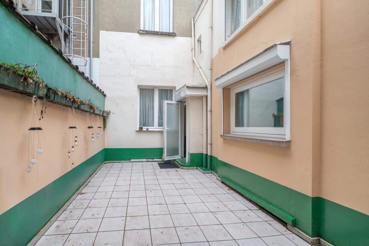 Quartier Européen – Immeuble à appartements (4 unités)