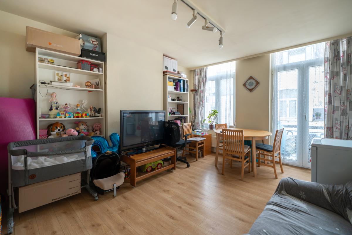 Quartier Européen – Immeuble à appartements (4 unités)