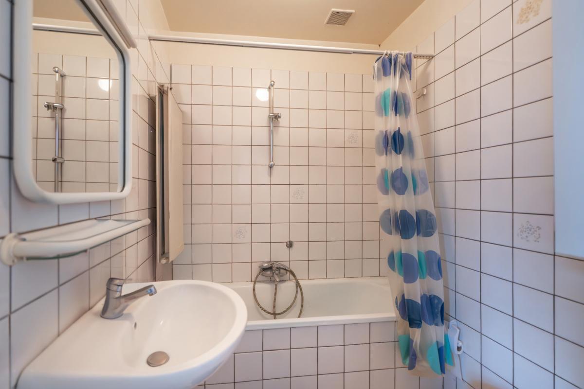 Quartier Européen – Immeuble à appartements (4 unités)