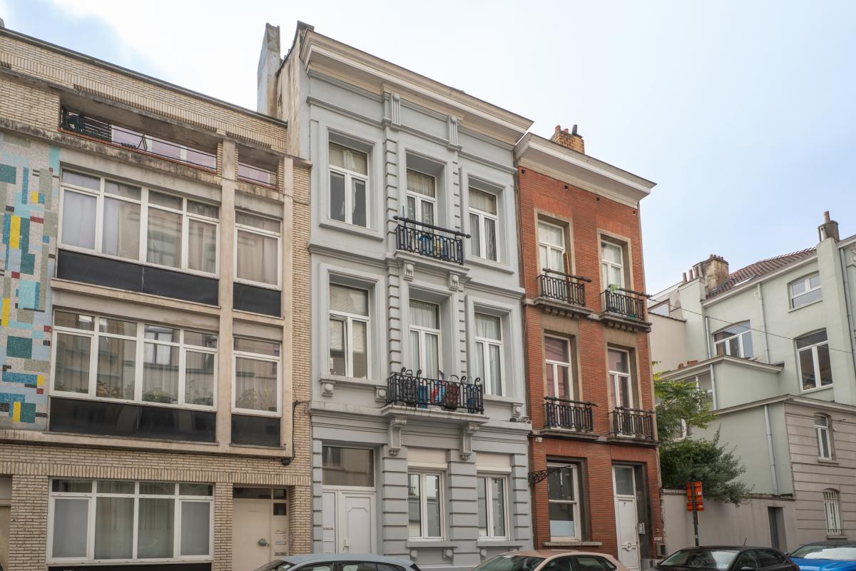 Quartier Européen – Immeuble à appartements (4 unités)