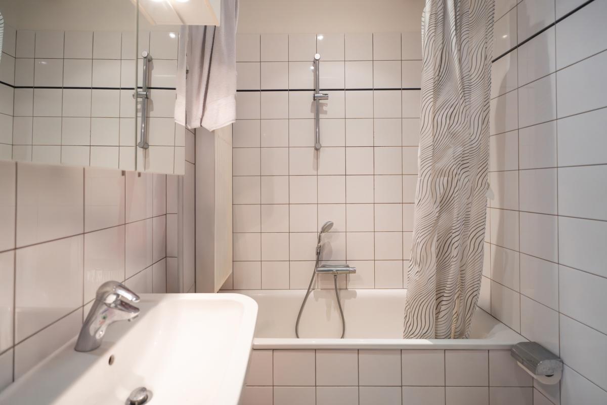 Quartier Européen – Immeuble à appartements (4 unités)