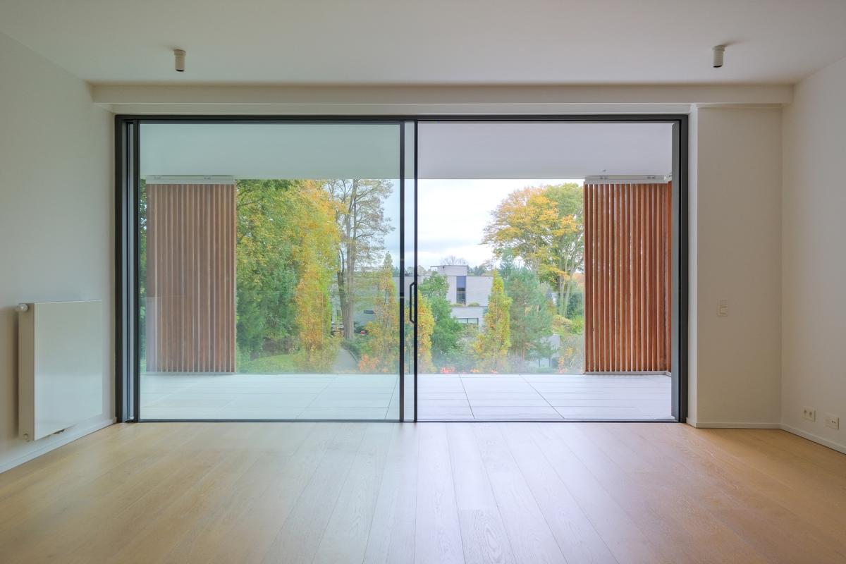 Hamoir: Superbe appartement 2 chambres, terrasse et parkings