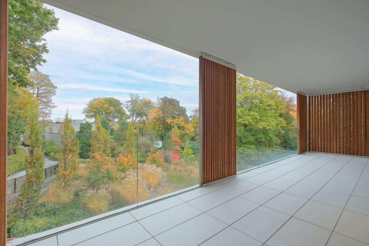 Hamoir: Superbe appartement 2 chambres, terrasse et parkings