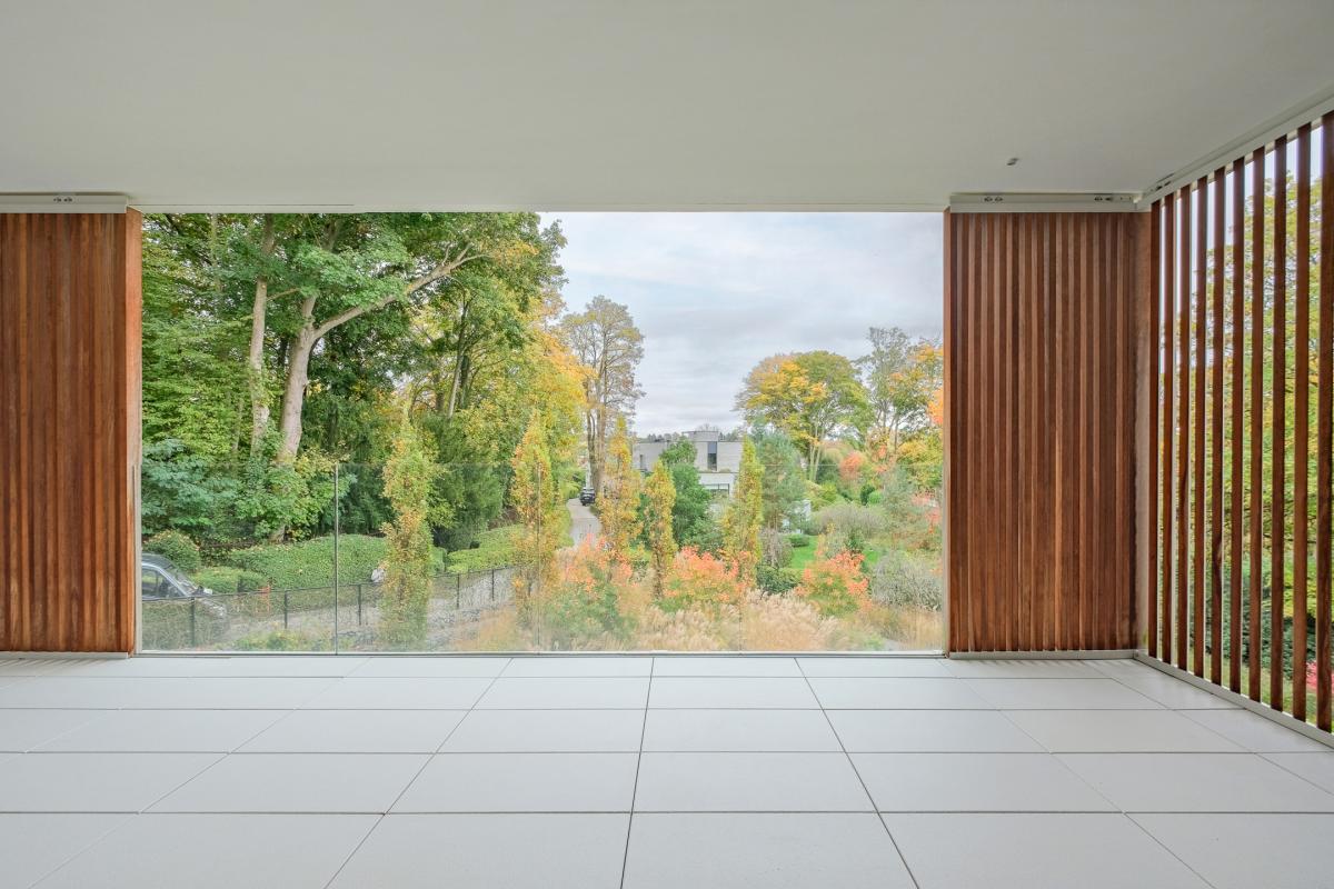 Hamoir: Superbe appartement 2 chambres, terrasse et parkings