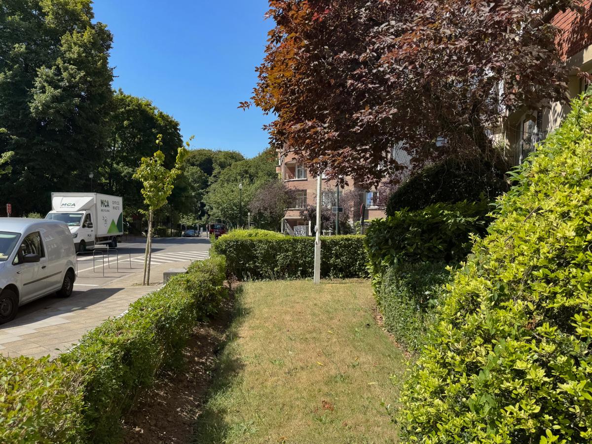 Cambre : Superbe rez de chaussée 185m² 3 ch + jardin 60m²