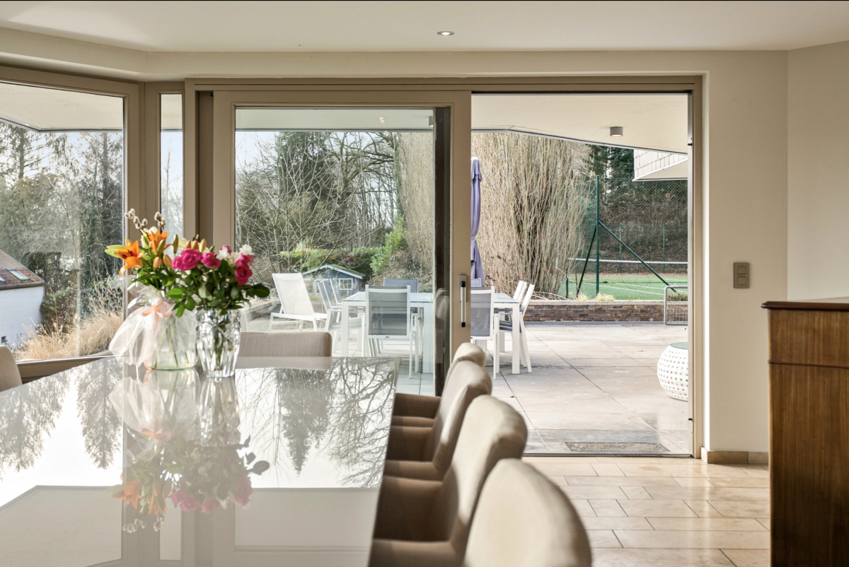 Villa d'exception avec piscine et terrain de tennis 