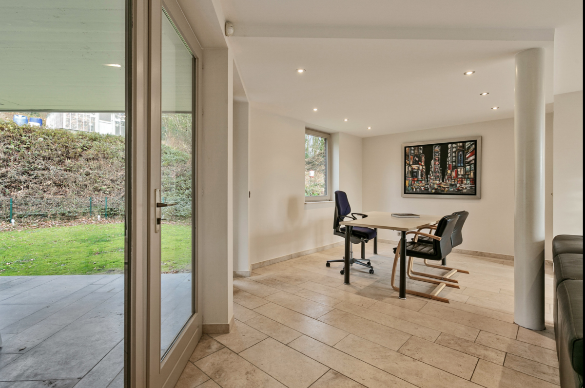 Villa d'exception avec piscine et terrain de tennis 