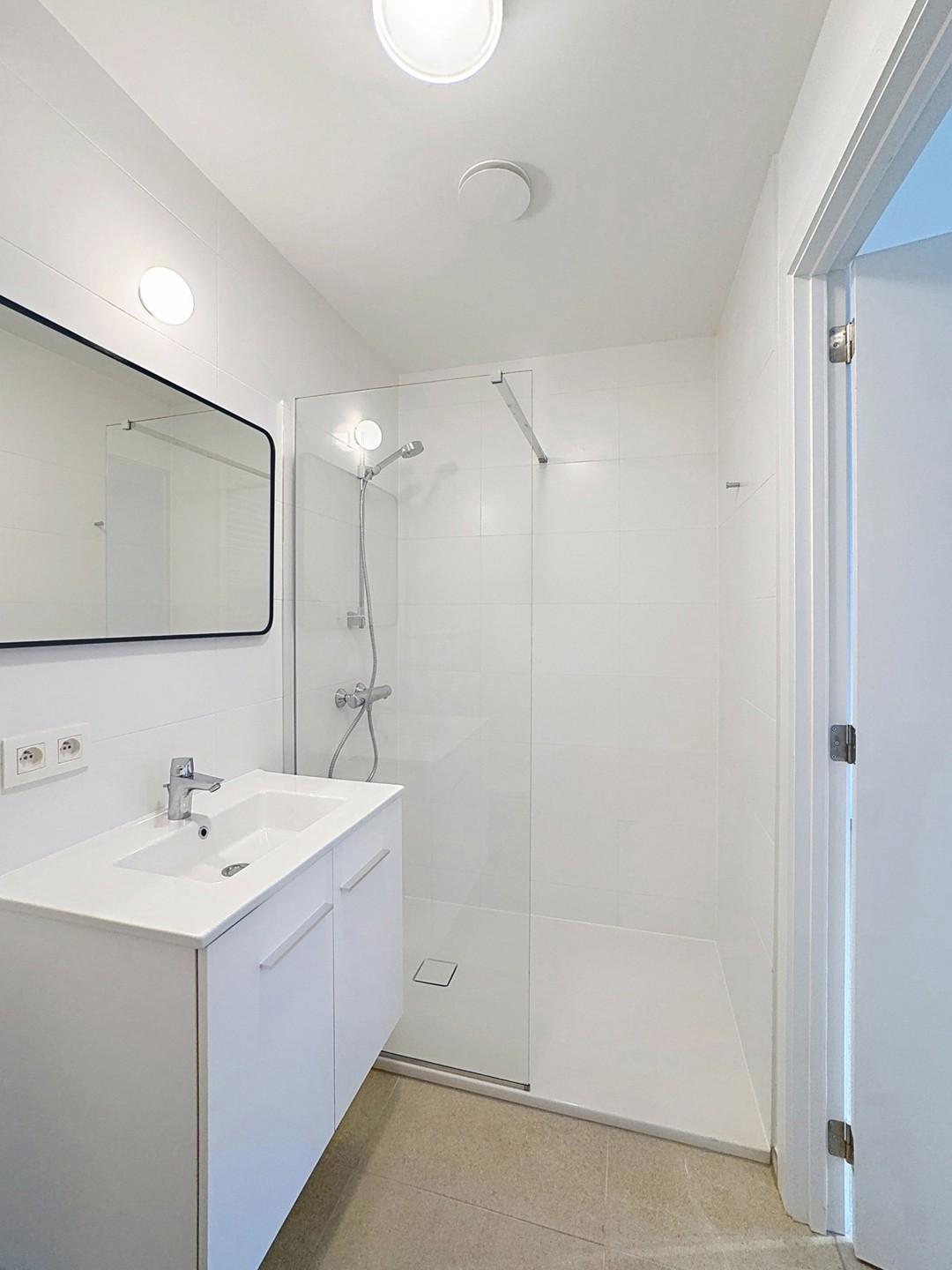 JOURDAN : Bel appartement neuf 2 CH 