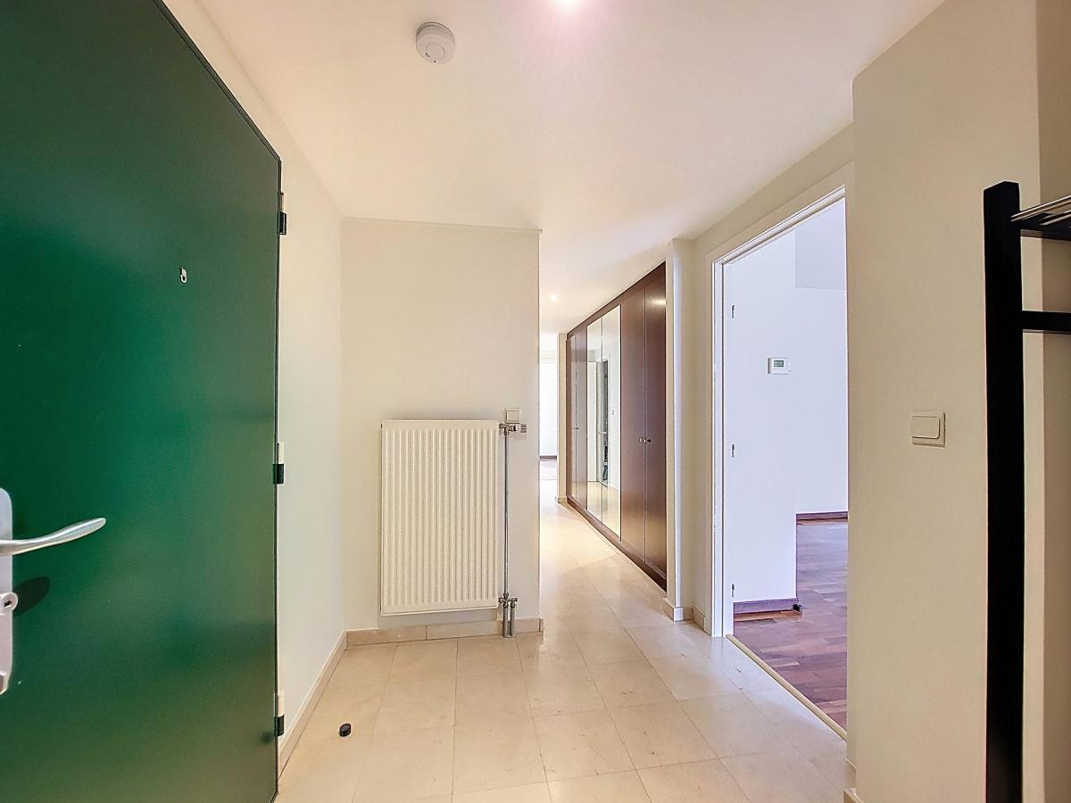 Louise/Etangs d'Ixelles : Magnifique appartement 2 chambres