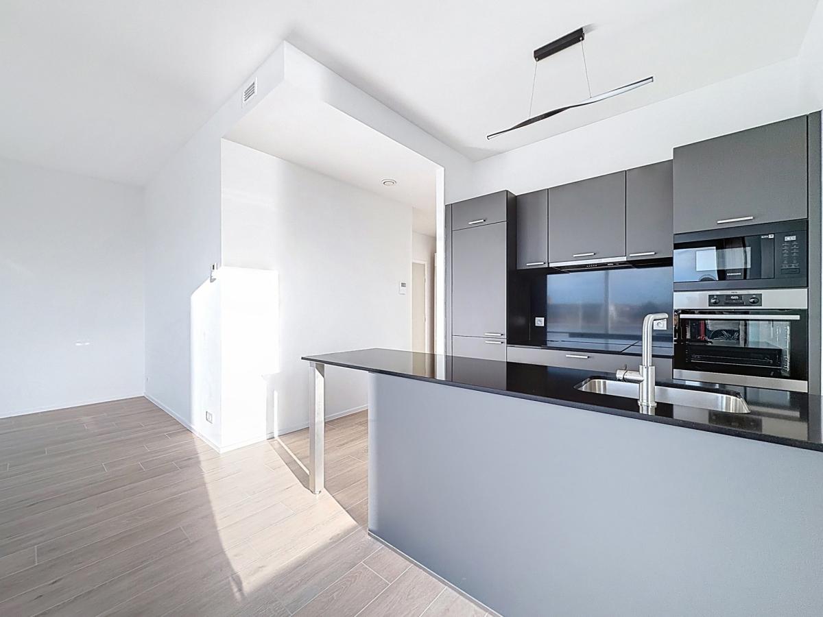 Bruxelles Canal Wharf : Superbe penthouse + grande terrasse