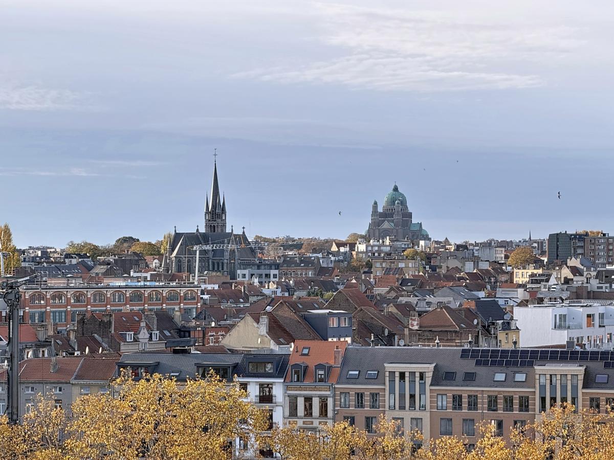 Bruxelles Canal Wharf : Superbe penthouse + grande terrasse