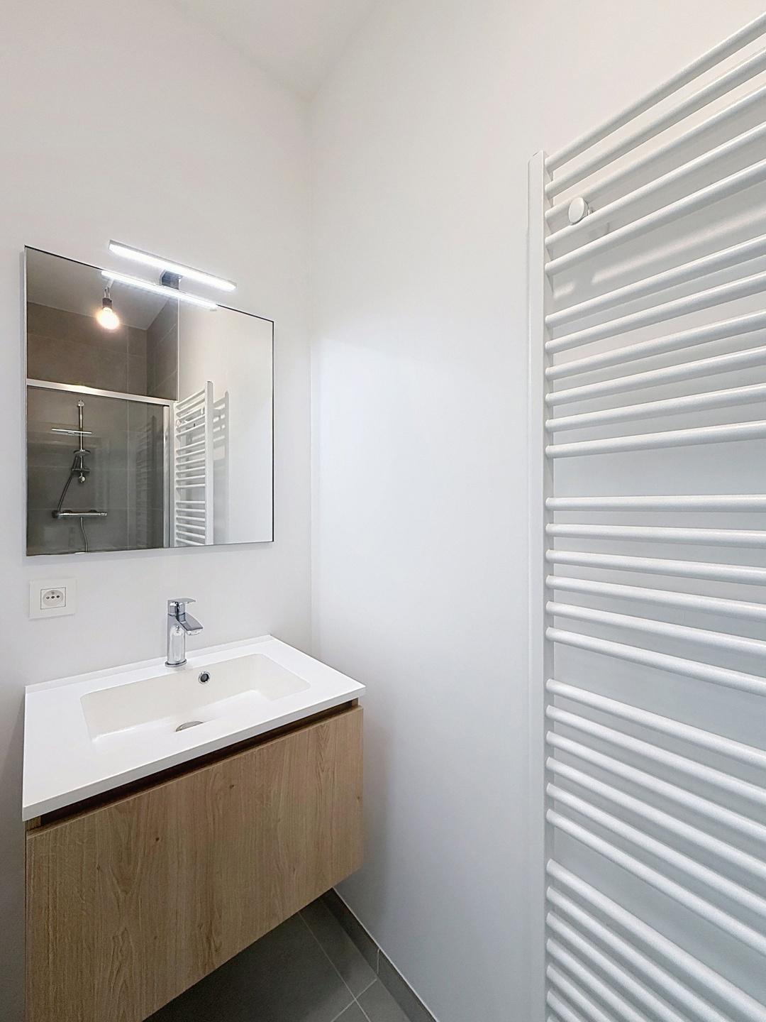 Bruxelles Canal Wharf : Superbe penthouse + grande terrasse