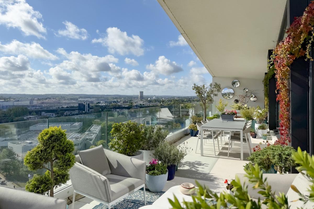 Penthouse avec terrasse de 80 m² & vue exceptionnelle (270°)