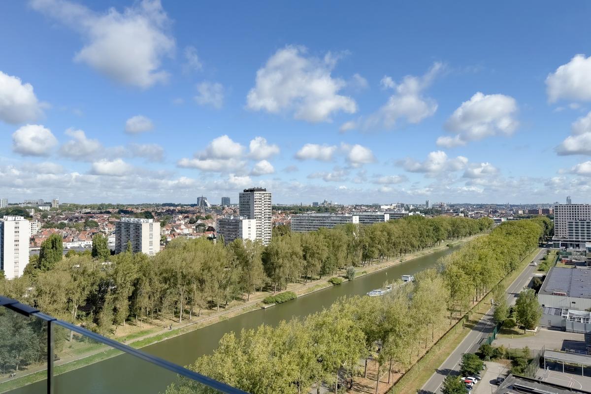 Penthouse avec terrasse de 80 m² & vue exceptionnelle (270°)