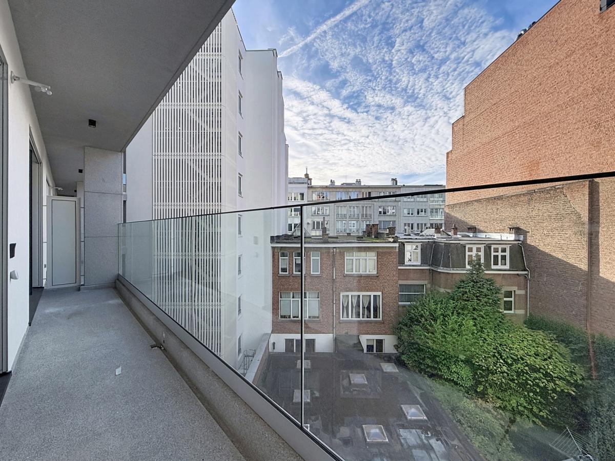 Metropolitan /Abbaye de la Cambre : Sublime appartement neuf