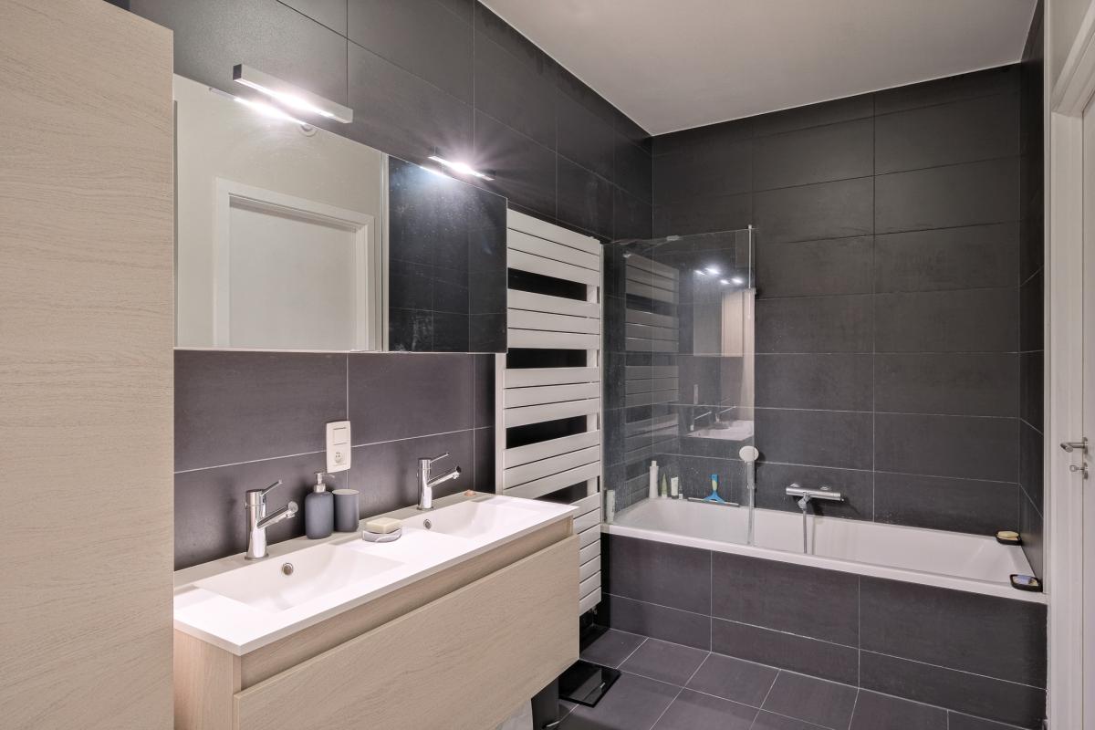 Souverain/Mix - Appartement 2 ch + 2 terrasses.